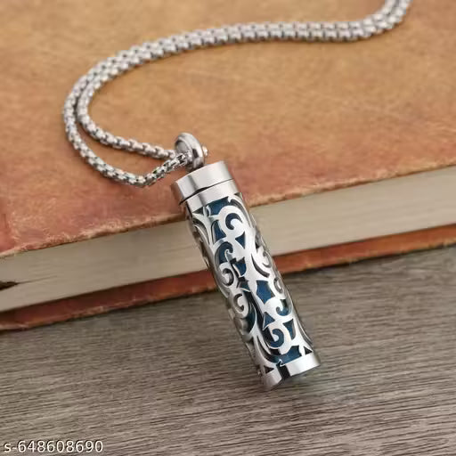 Maromalife Essential Oil Diffuser Necklace, Aromatherapy Pendant Locket 316L Stainless Steel Diffuser Jewelry Necklace Gift for Men&Women